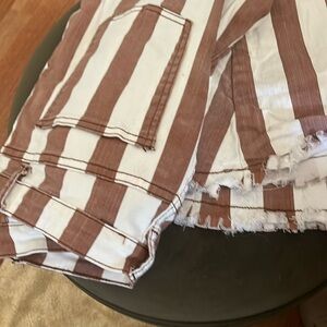 Tan and white stripped bells